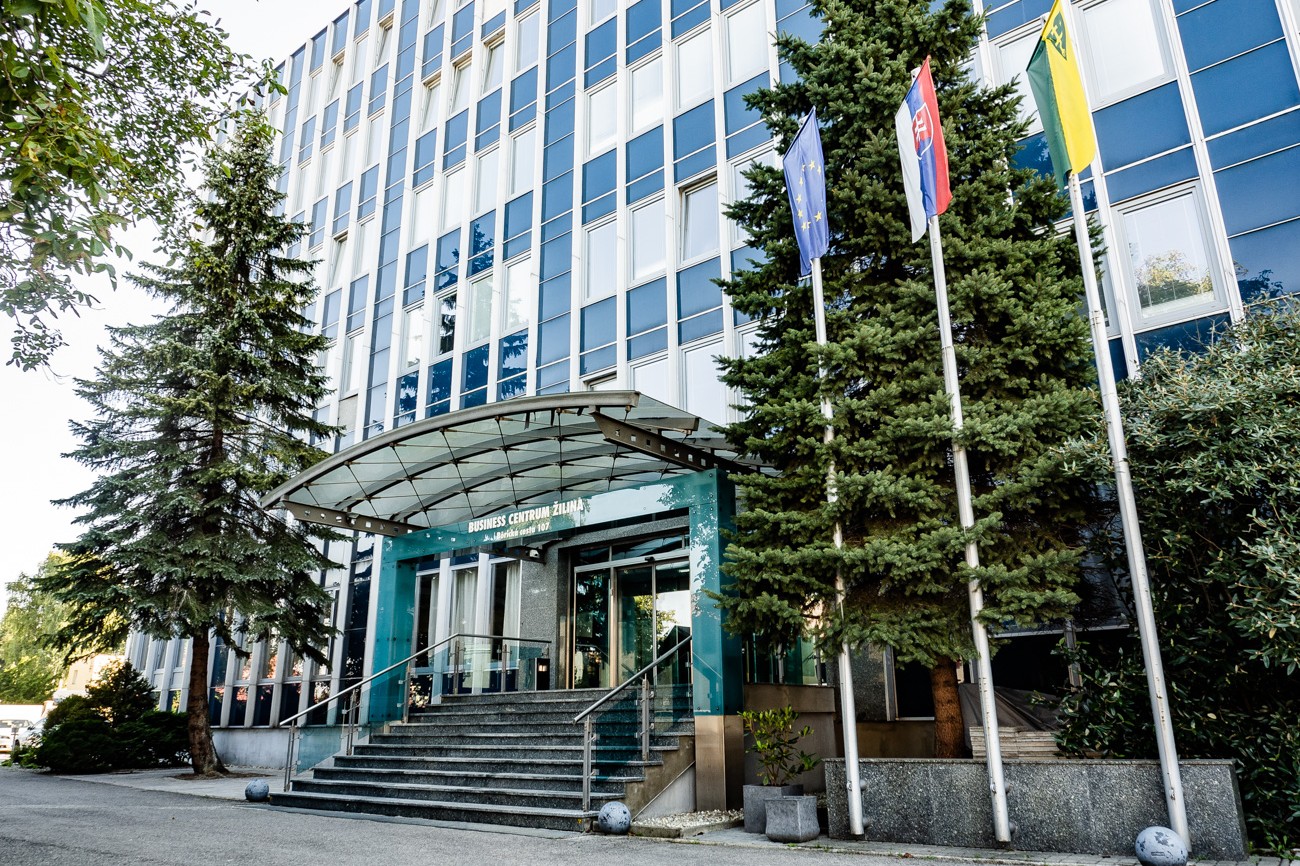 vstupna hala do kancelarii v ziline